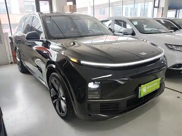 Li Auto L8 2024