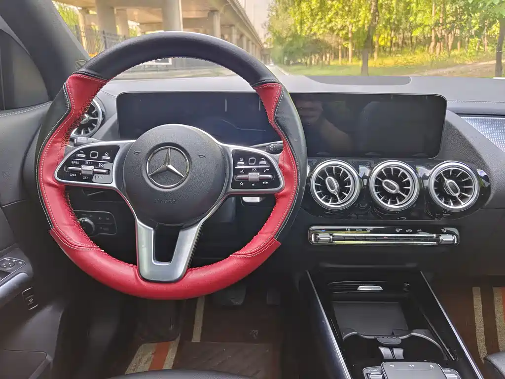 Mercedes-Benz GLA 2021 — фото 14