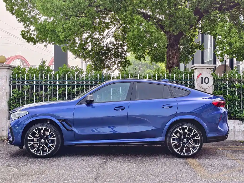 BMW X6 M 2023