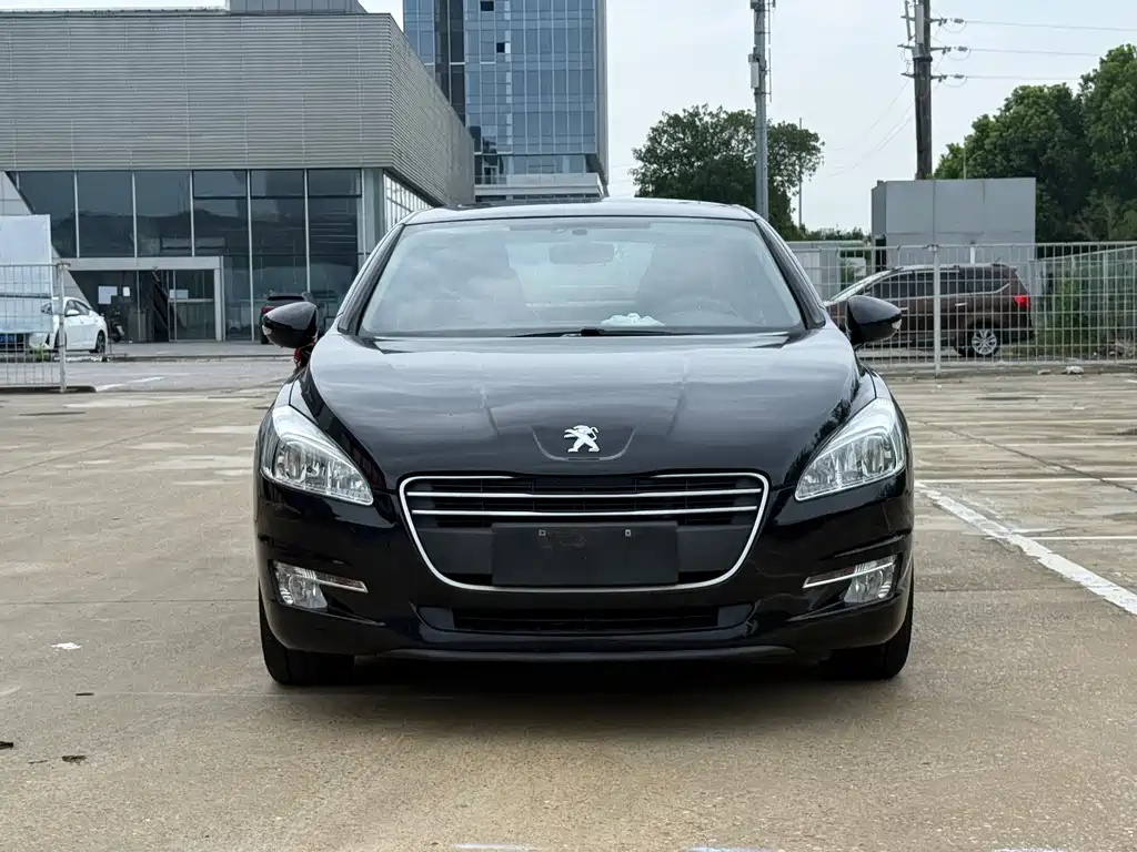 Peugeot 508 2014 — фото 2