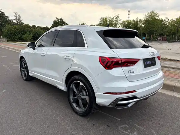 Audi Q3 2023
