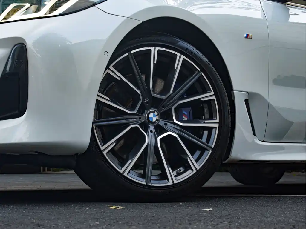 BMW 6 Series GT 2021 — фото 4