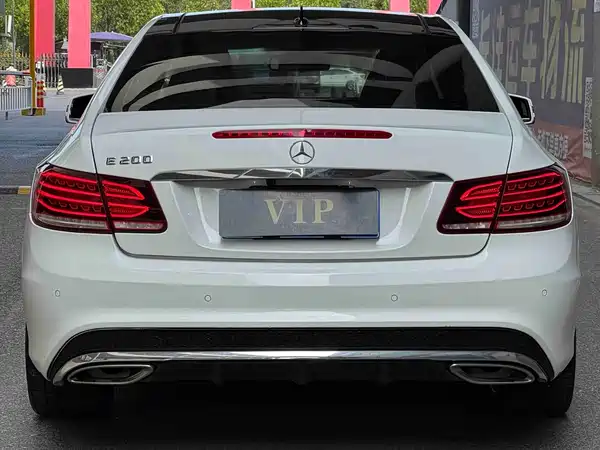Mercedes-Benz E-Class 2016