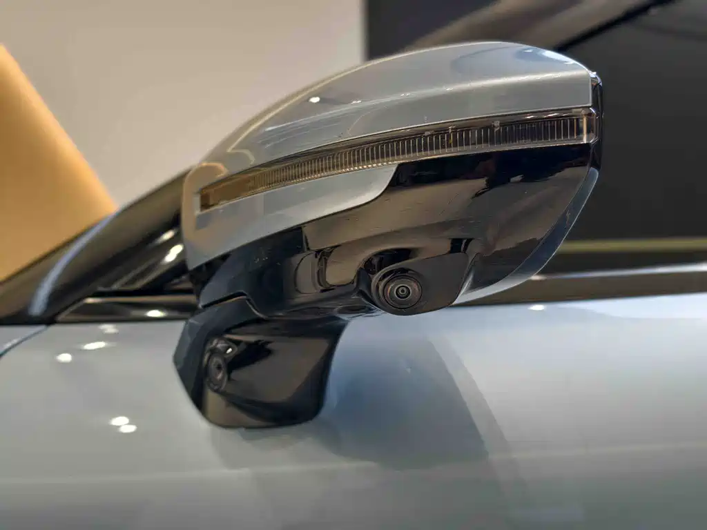 Zeekr 001 2022 — фото 21