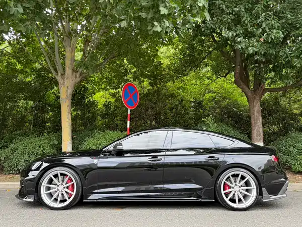 Audi RS 5 2023