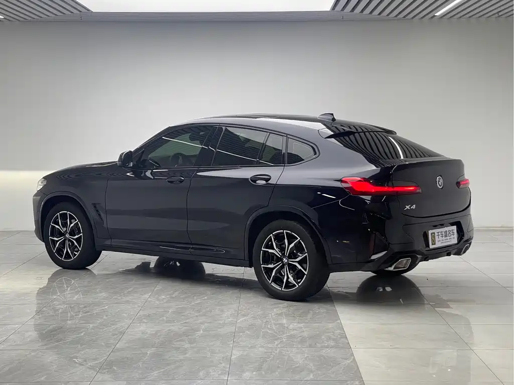 BMW X4 2023 — фото 4