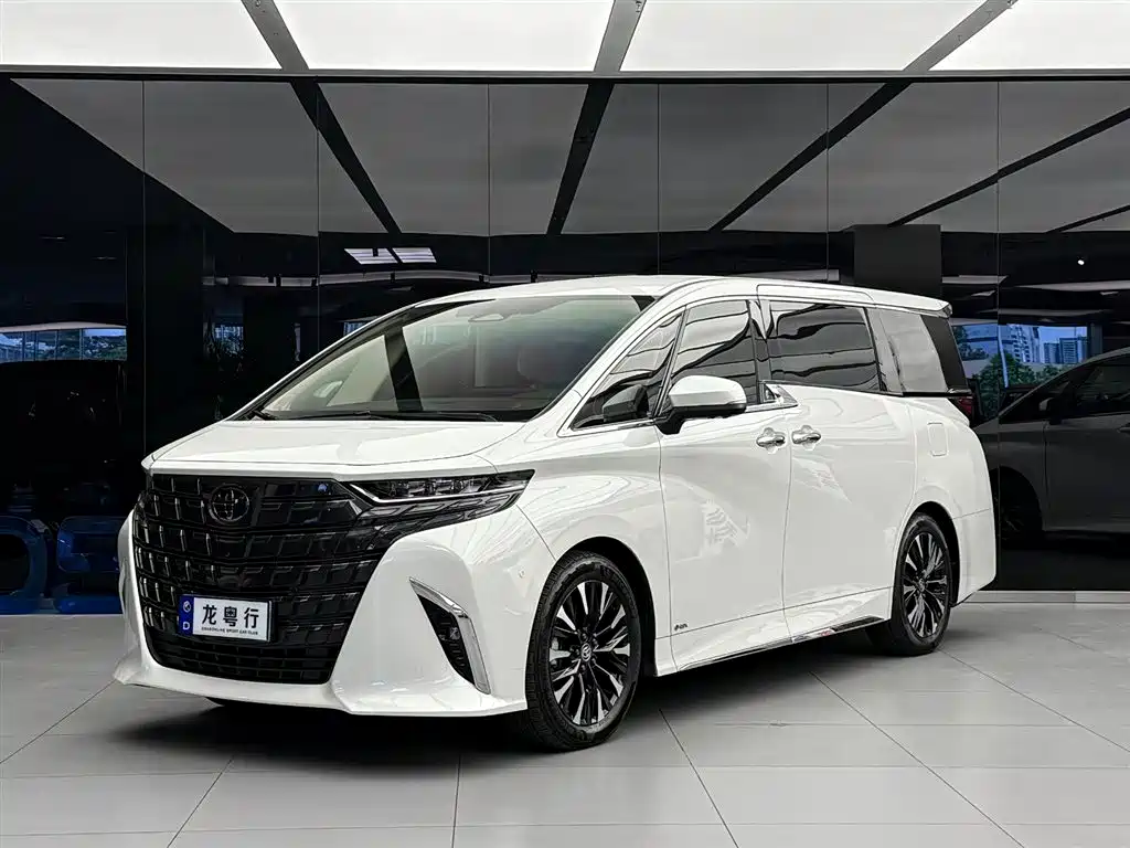 Toyota Alphard 2024