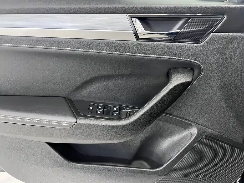 Skoda Speedy 2022 — фото 8