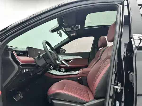 Jetour X70 PLUS 2023