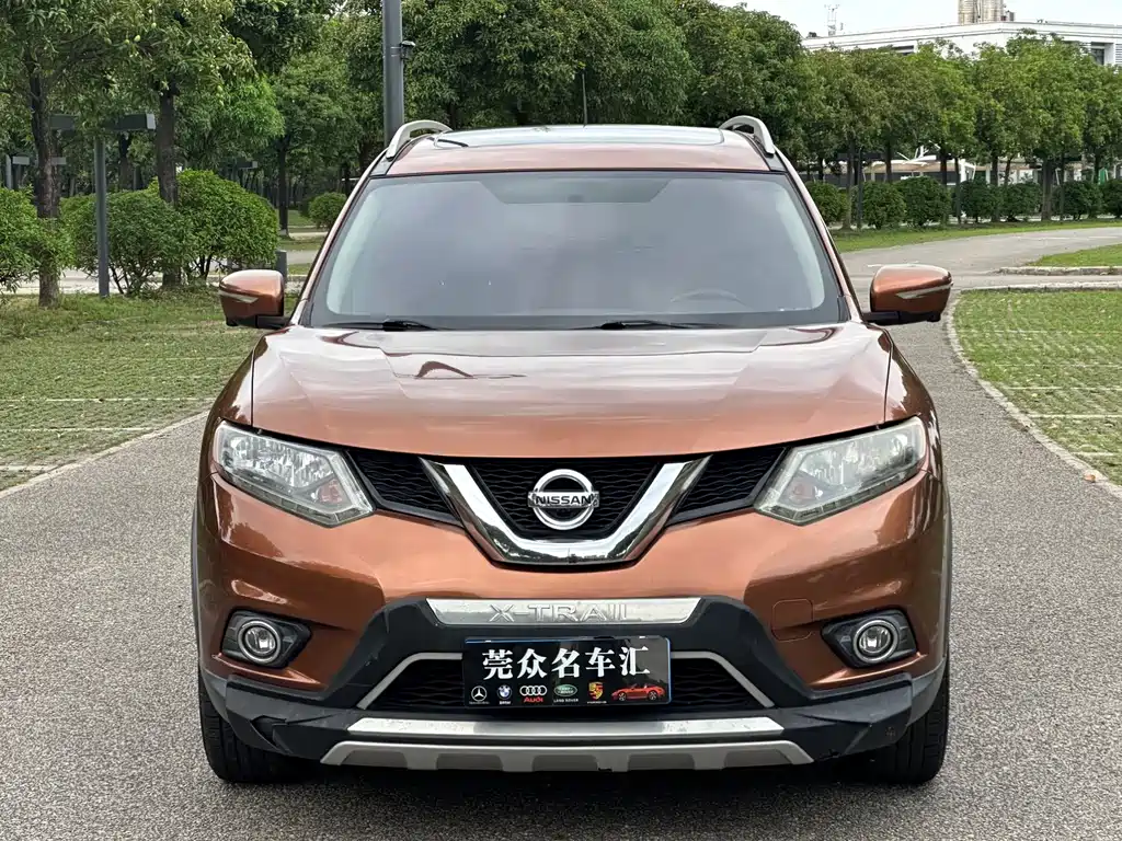Nissan X-Trail 2015 — фото 2