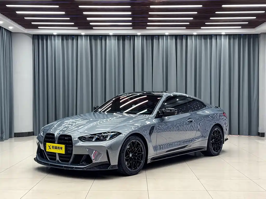 BMW M4 2025 — фото 1