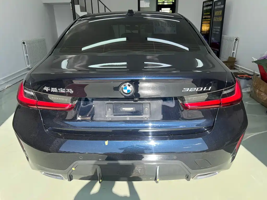 BMW 3 Series 2023