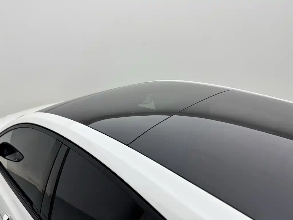 Ford Focus 2023 — фото 13
