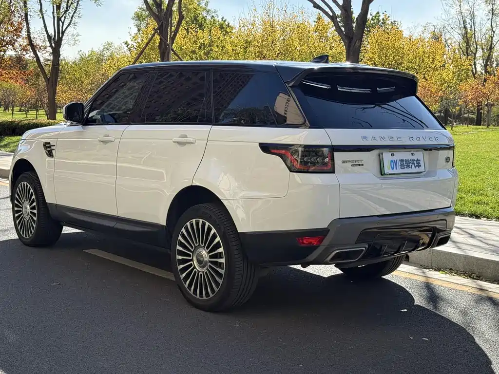 Land Rover Sport PHEV 2021 — фото 6