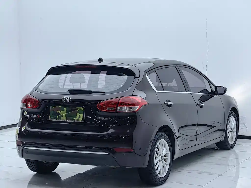Kia K3S 2015 — фото 12