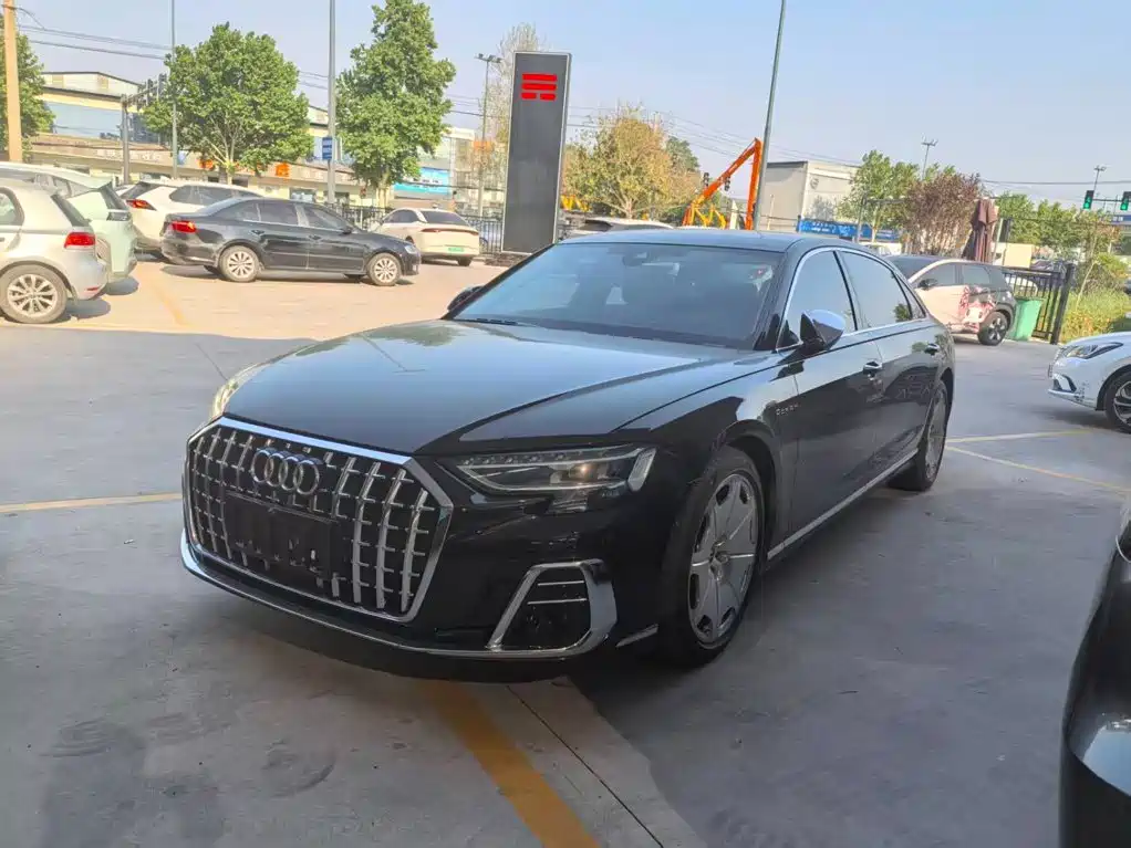 Audi A8 2022