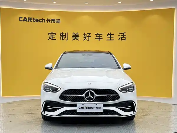 Mercedes-Benz C-Class 2025