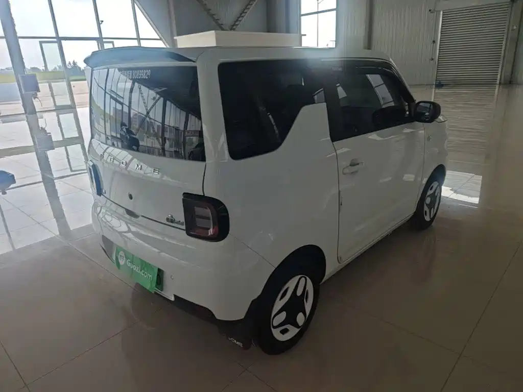 Geely Galaxy Panda 2025 — фото 7