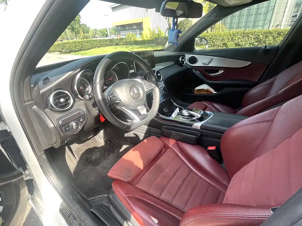 Mercedes-Benz C-Class 2018