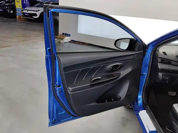 Toyota Yaris L 2020