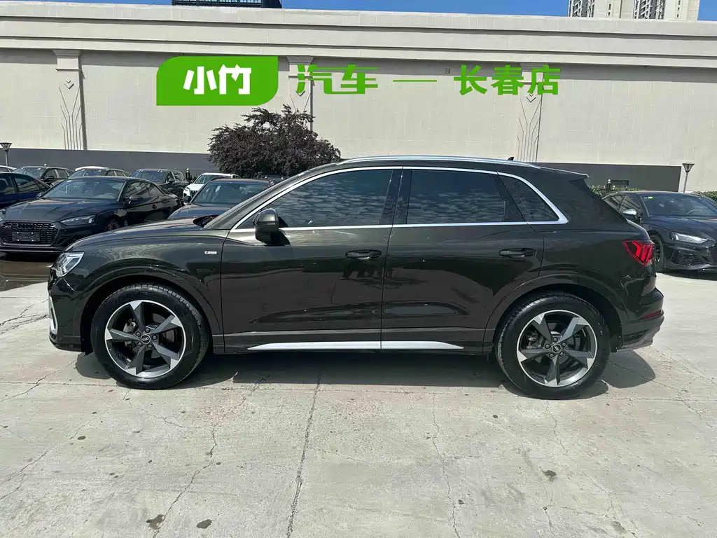 Audi Q3 2022