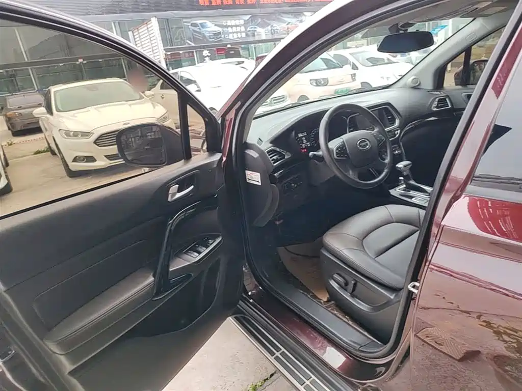 GAC Motor Trumpchi GS4 2018 — фото 16