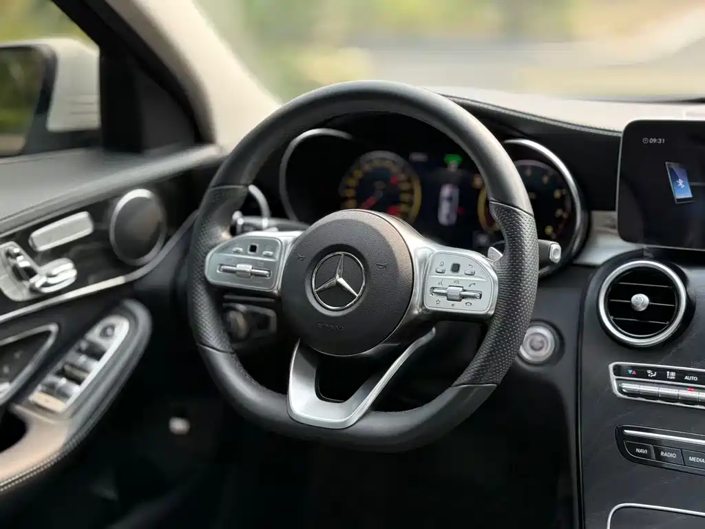 Mercedes-Benz C-Class 2021 — фото 9