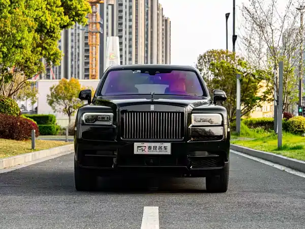 Rolls-Royce Cullinan 2021
