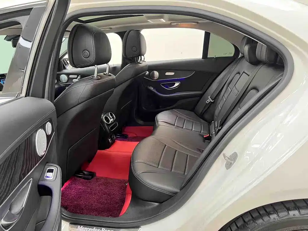Mercedes-Benz C-Class 2022 — фото 13