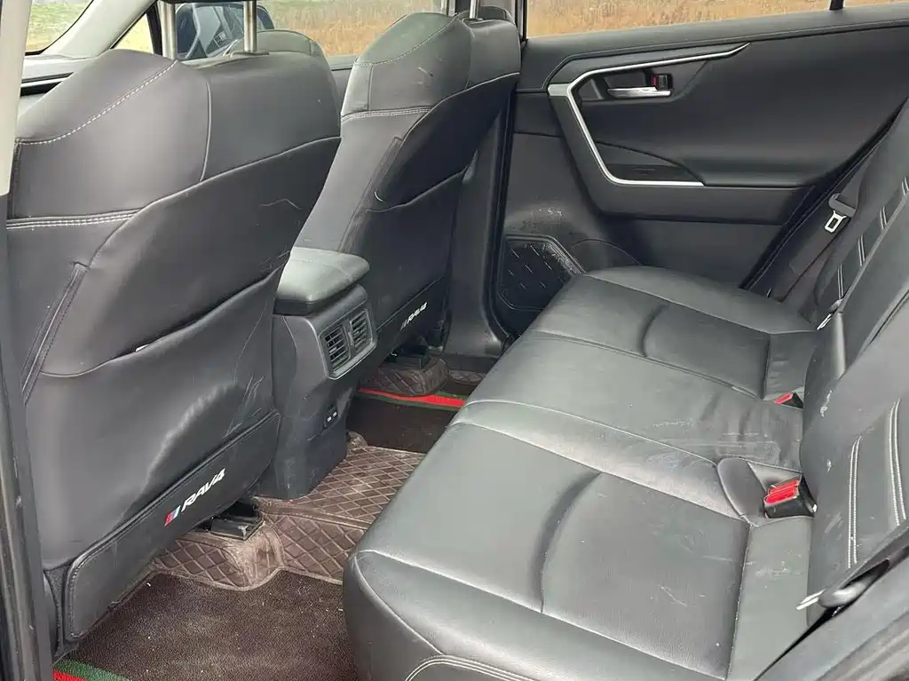 Toyota RAV4 2023