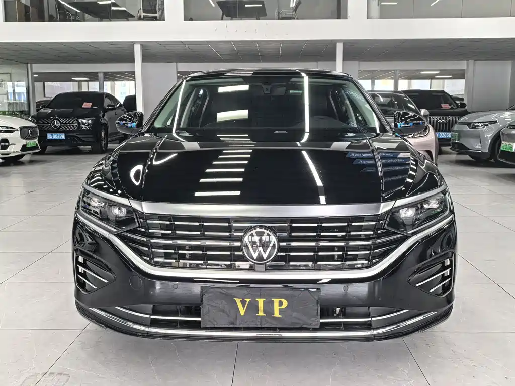 Volkswagen Passat 2022