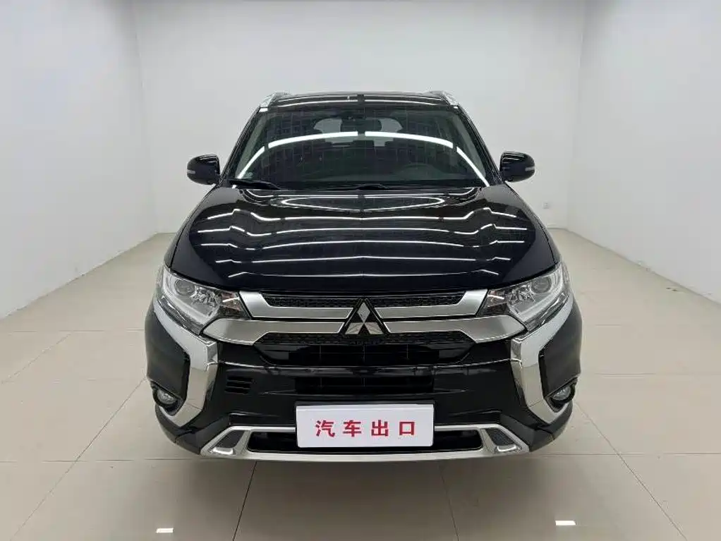 Mitsubishi Outlander 2022