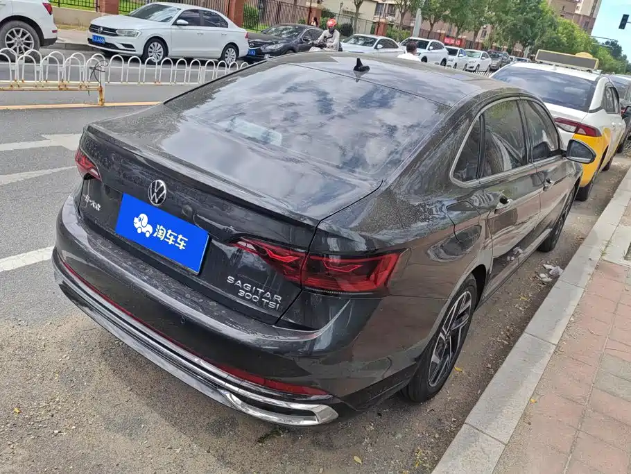 Volkswagen Sagitar 2025