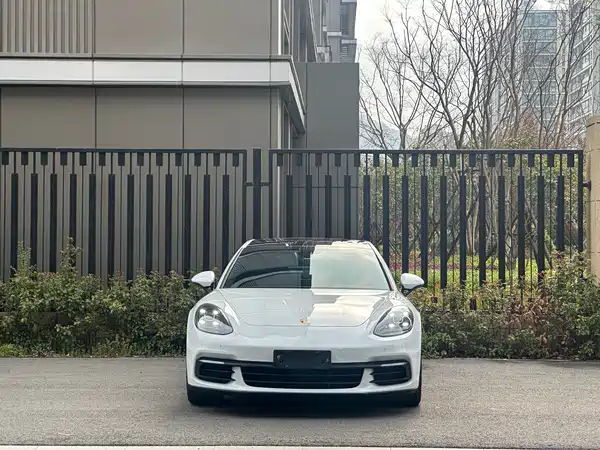 Porsche Panamera 2017