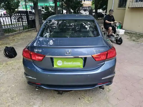 Honda Spirior 2015