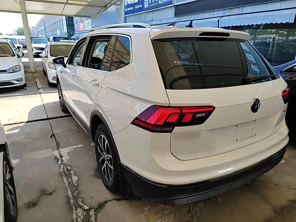Volkswagen Tiguan L 2018
