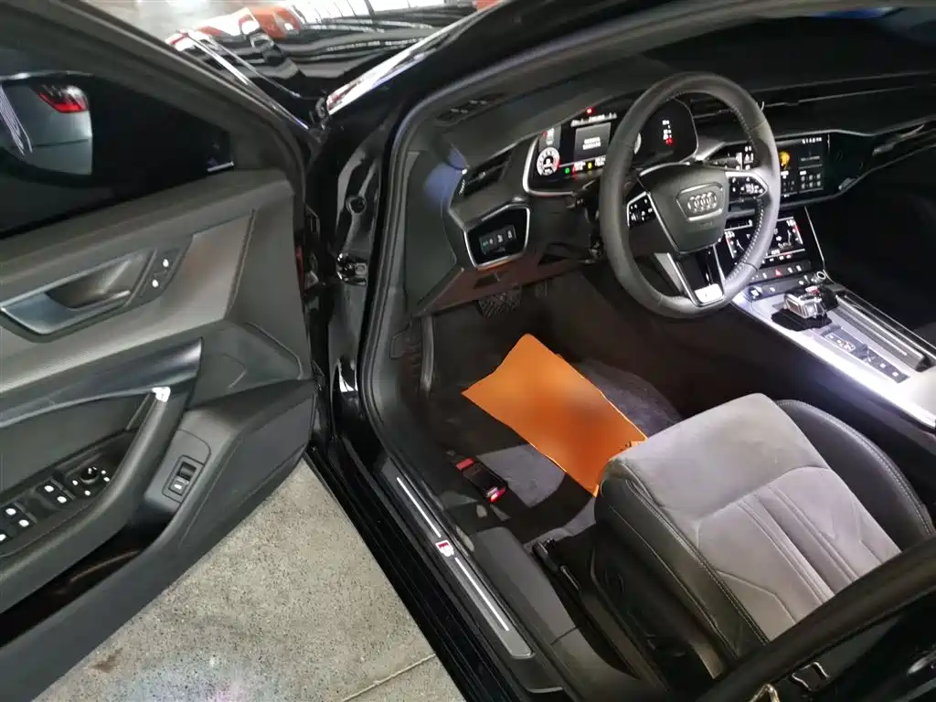 Audi A6L 2021 — фото 16