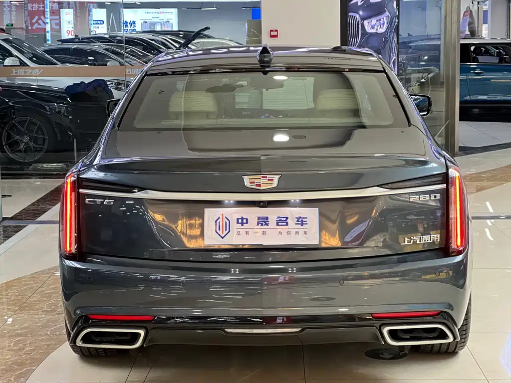 Cadillac CT6 2025 — фото 15