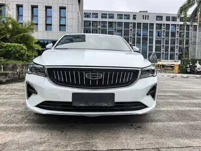 Geely Emgrand 2023