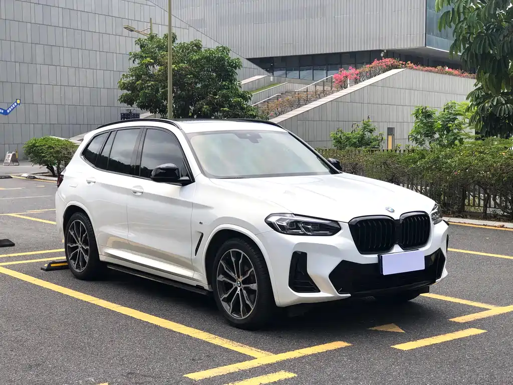 BMW X3 2022 — фото 3