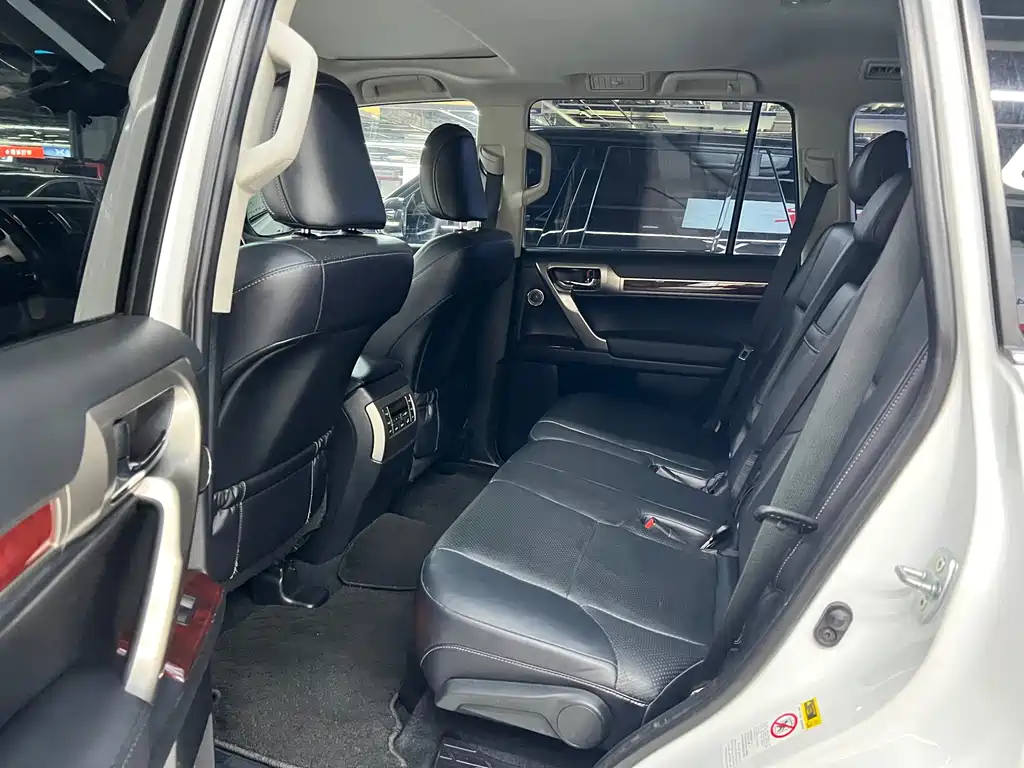 Lexus GX 2013