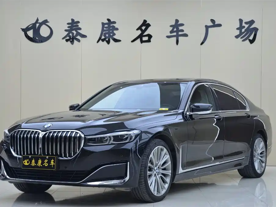 BMW 7 Series 2022 — фото 1