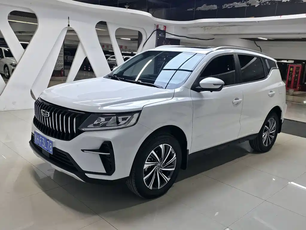 Geely Vision X6 2022 — фото 1