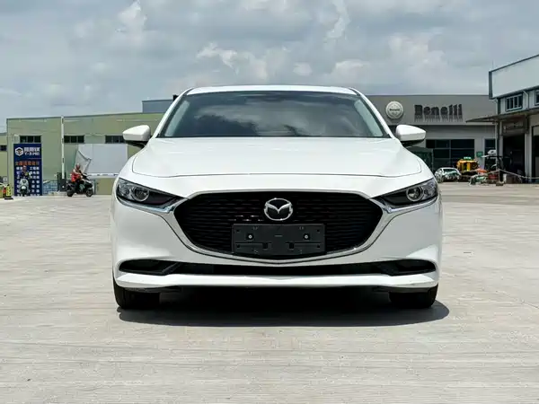 Mazda 3 Axela 2021