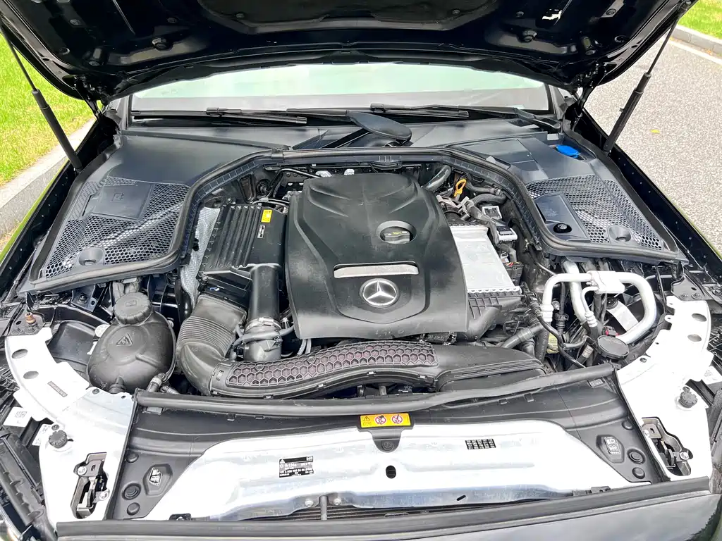 Mercedes-Benz C-Class 2018 — фото 25