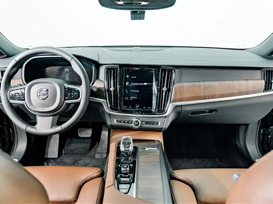 Volvo S90 2021 — фото 10