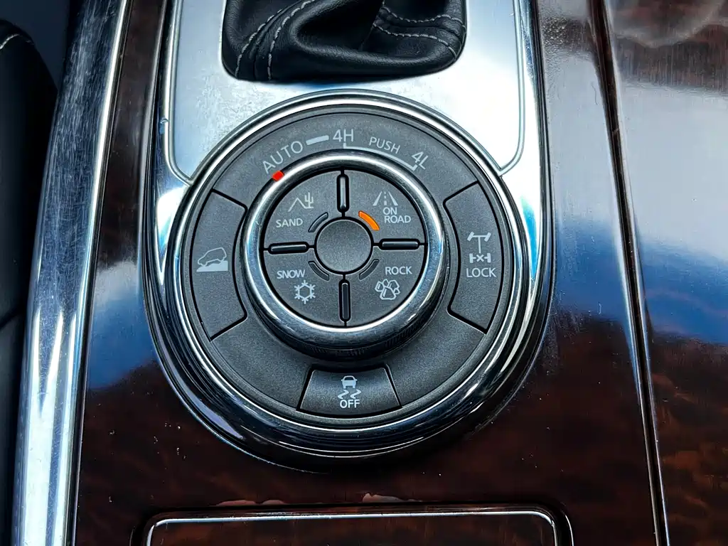 Nissan Patrol 2017 — фото 13