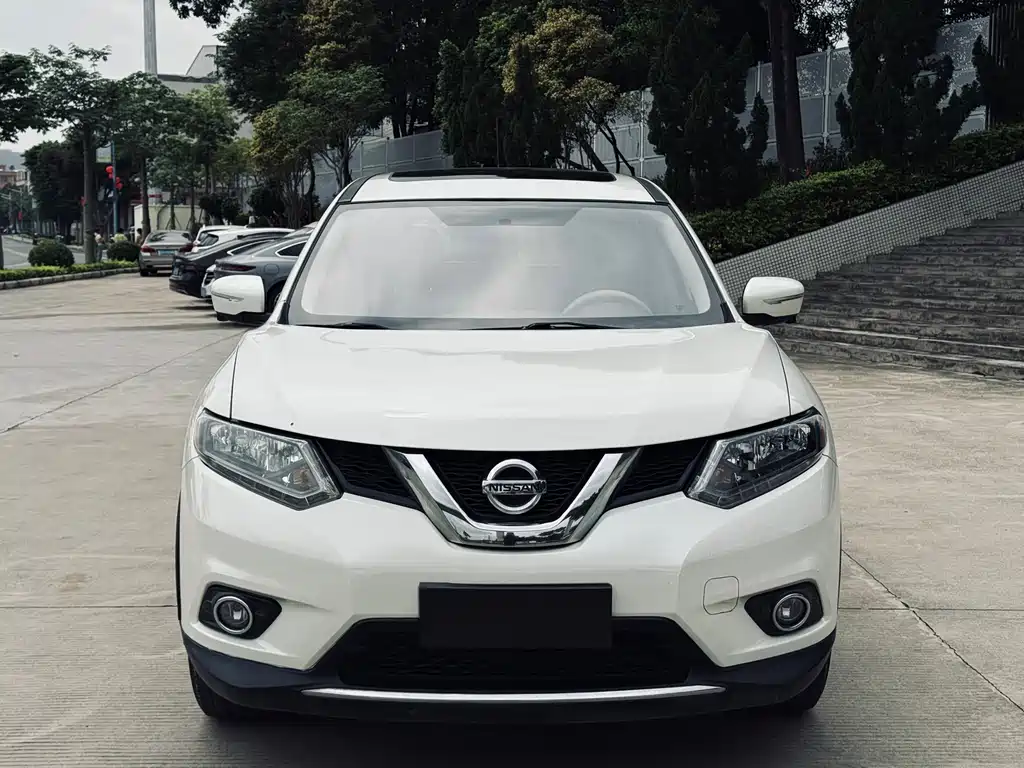 Nissan X-Trail 2015 — фото 2