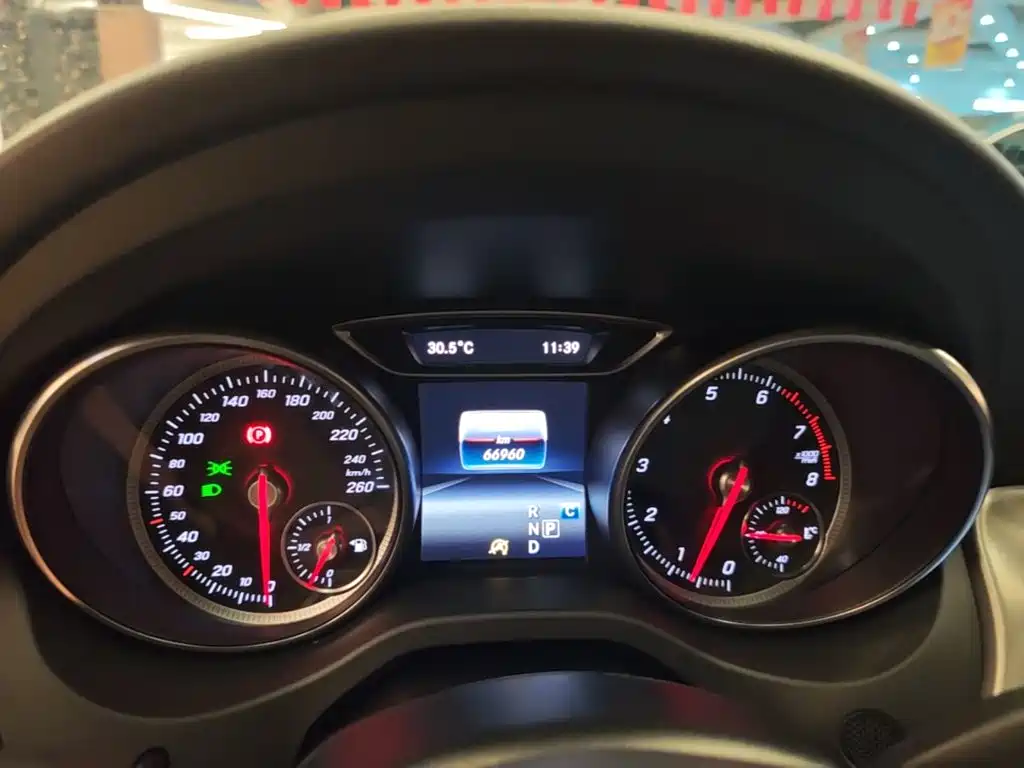 Mercedes-Benz CLA 2018 — фото 12