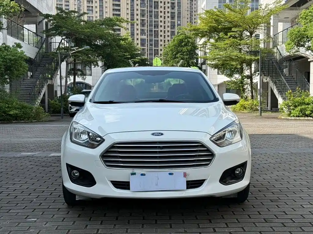 Ford Forrest 2018